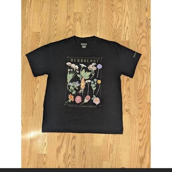 Harry Potter Herbology Hogwarts School of Witchcraft and Wizardry T-Shirt Sz XL - Picture 2 of 4